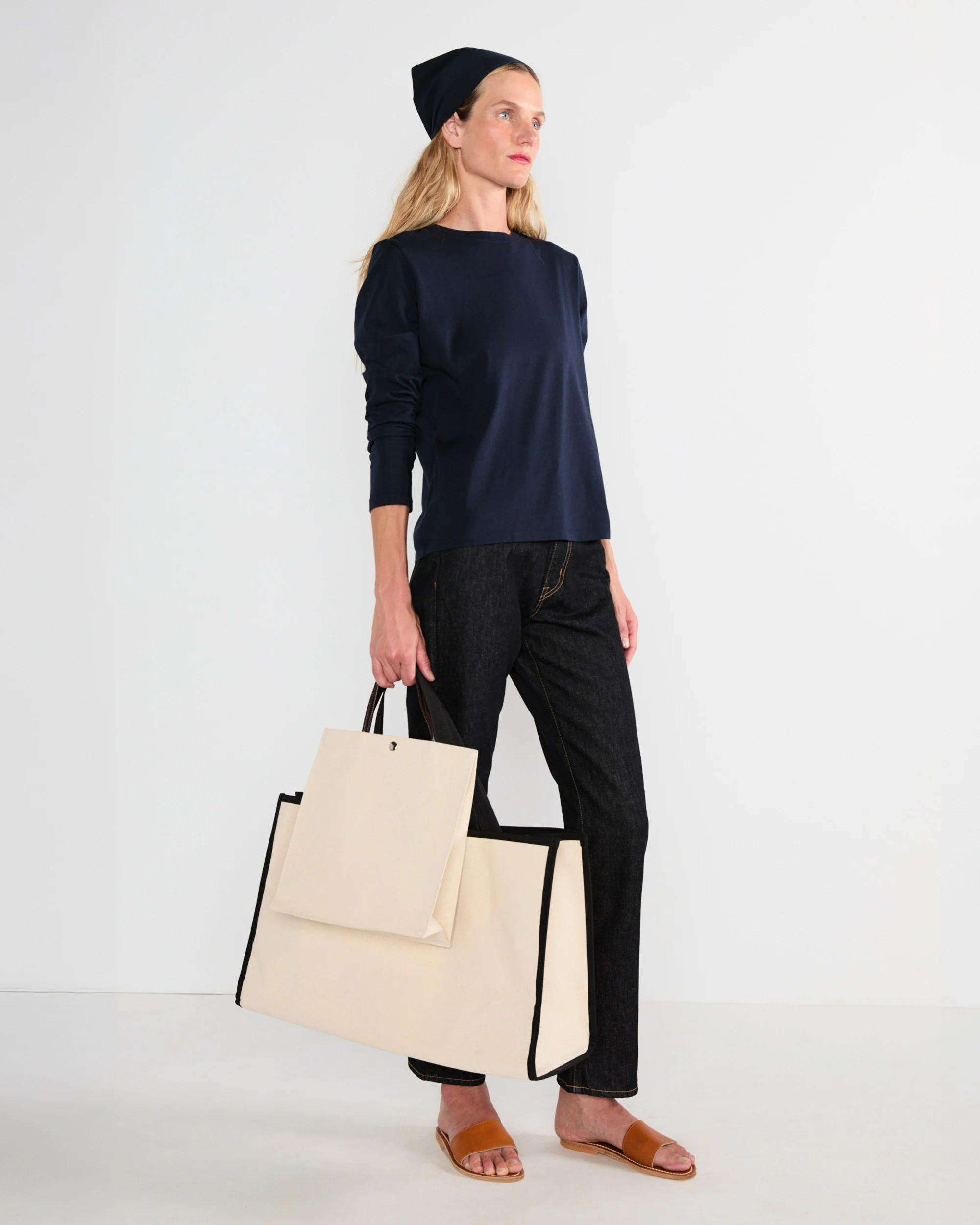 The Lucia - Canvas - Image 3