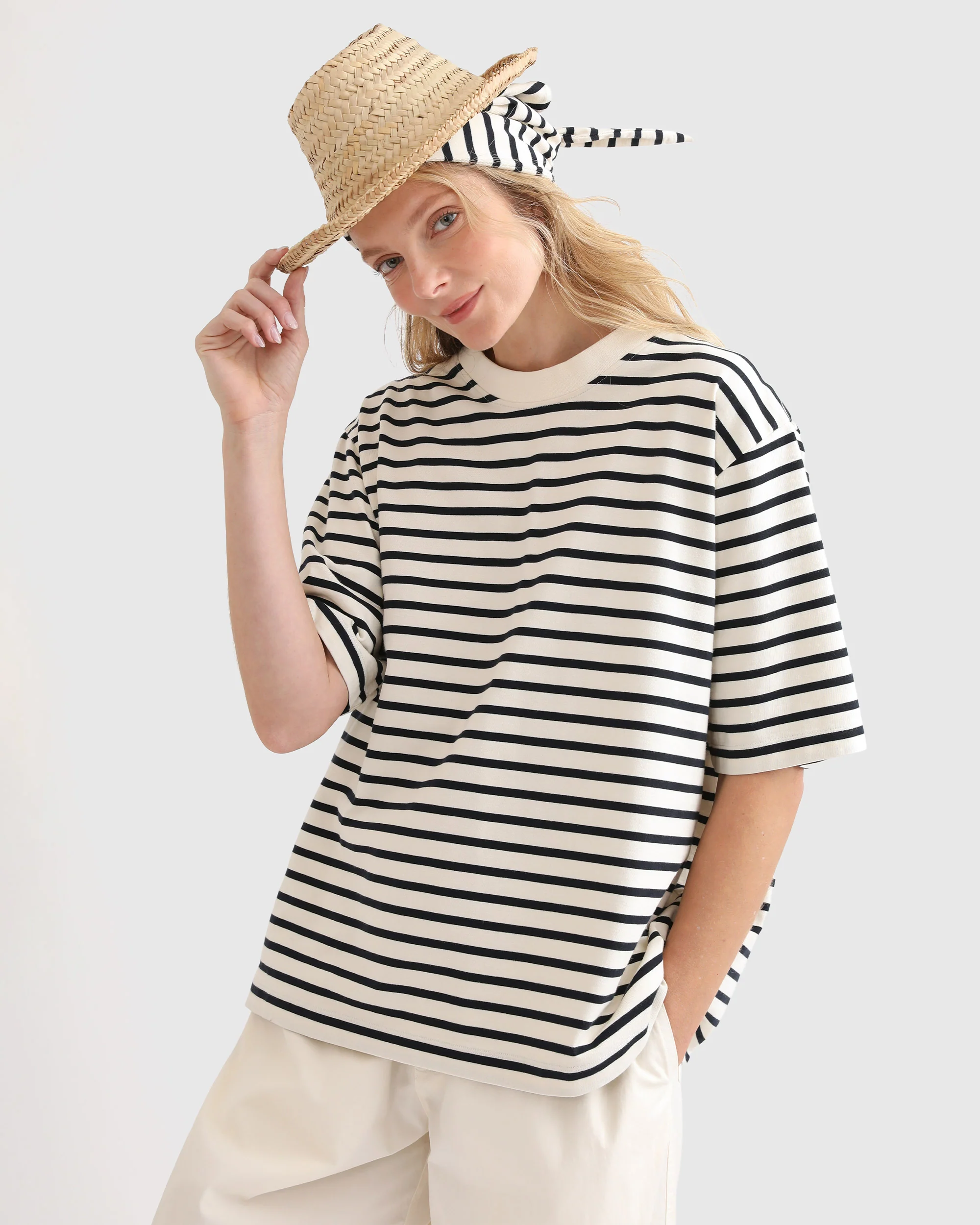 The Mercer - Cream/Navy - Image 4