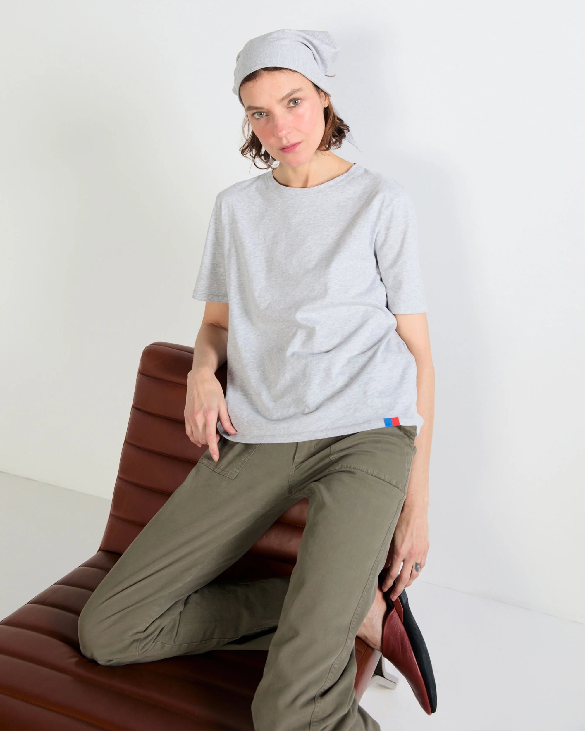 The Solid Modern - Heather Grey - Image 4