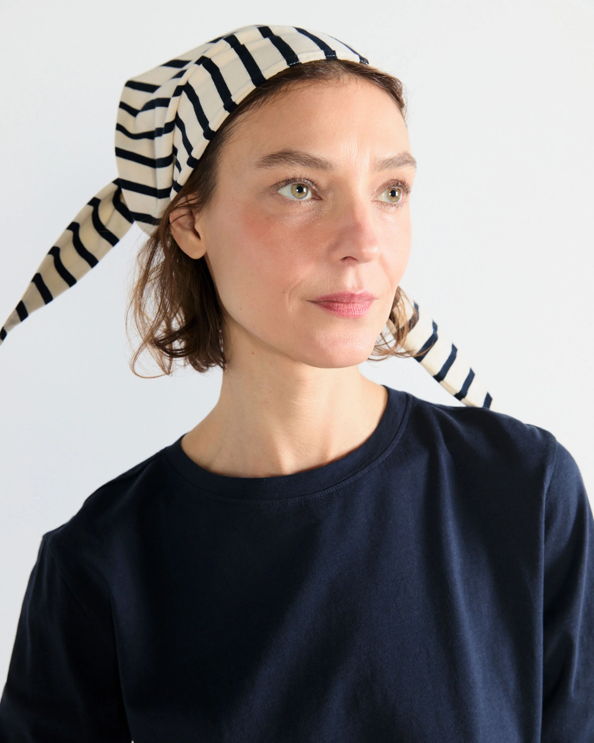 The Solid Modern Long - Navy - Image 5