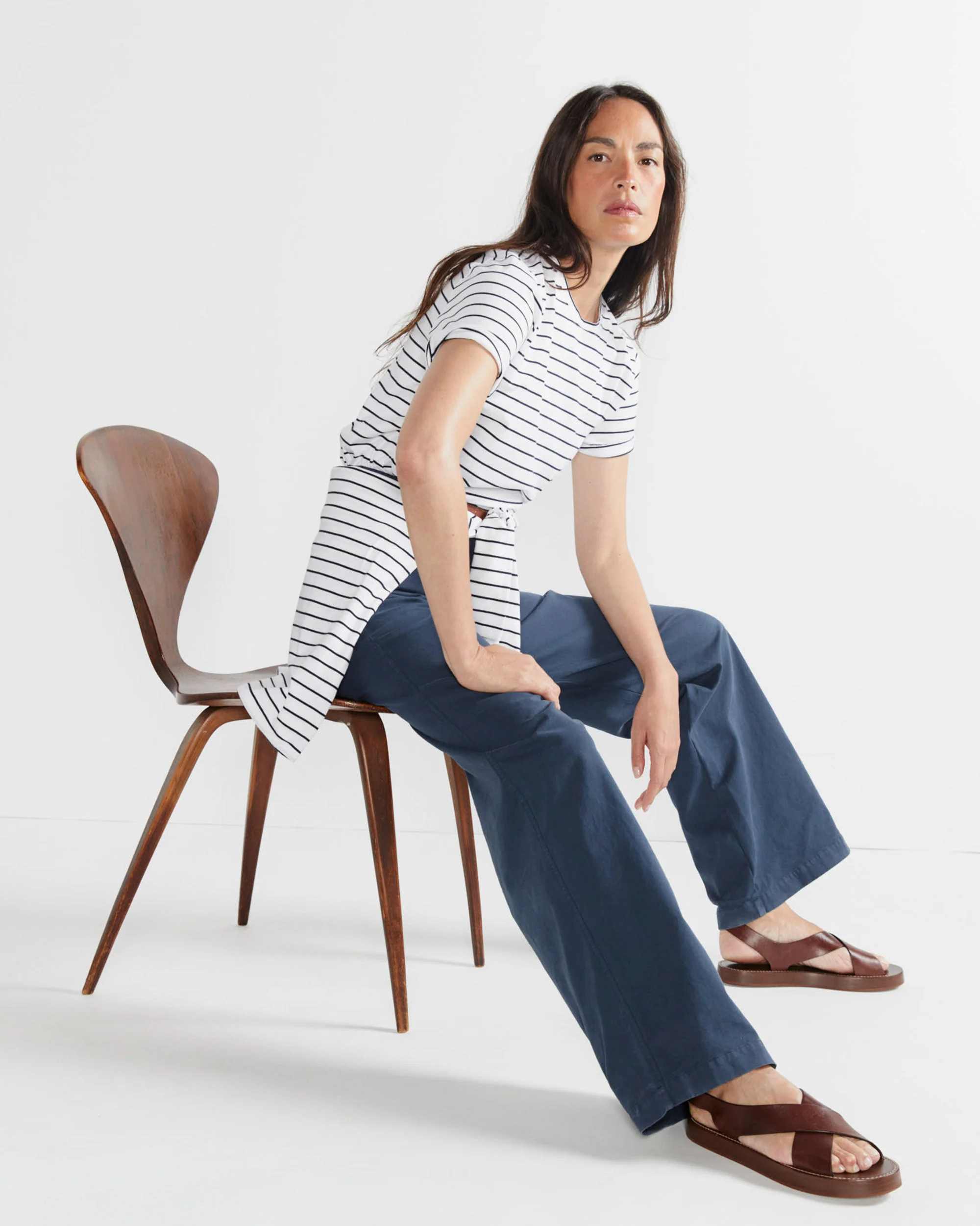 The Striped Modern - White/Navy Pinstripe - Image 3