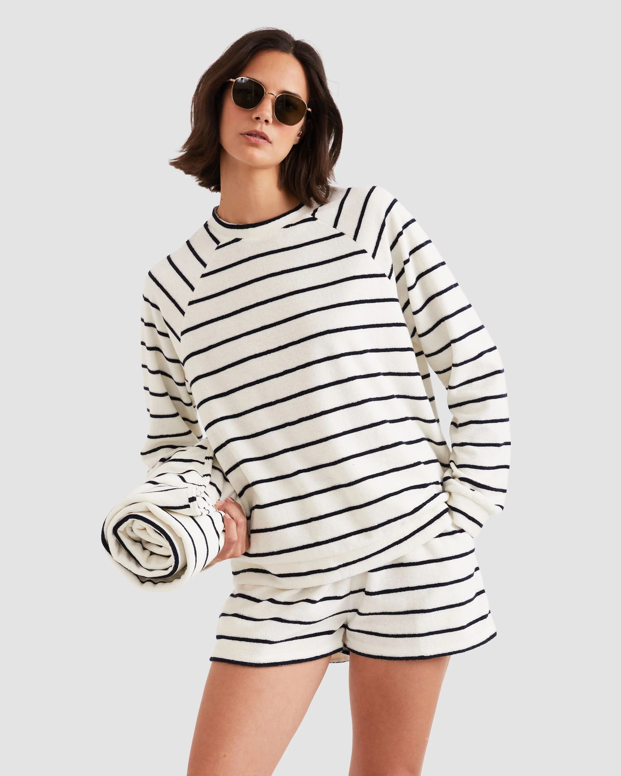 The Terry Franny - Cream/Navy - Image 3